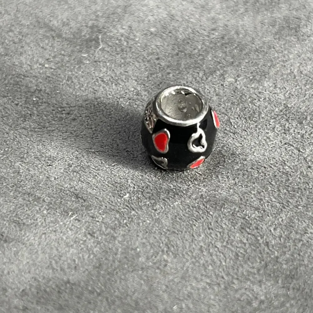 Black Red Enamel 925 Sterling Silver Bracelet Bead Mouse Head And Hearts.